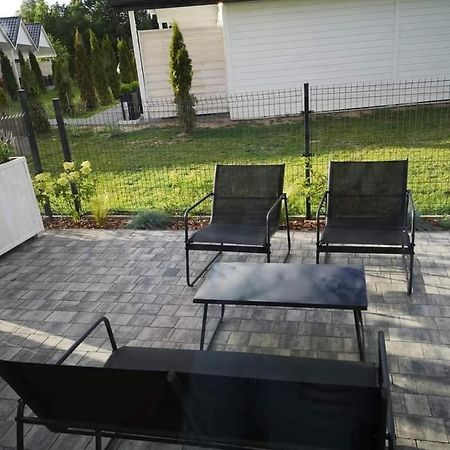 Lesny Zakatek Apartamento Jarosławiec Exterior foto